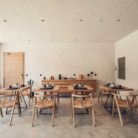 호텔 Monastery Estate Retreat