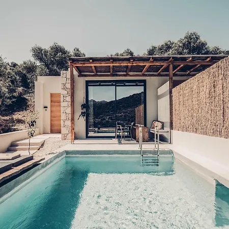 ホテル Monastery Estate Retreat スーギア