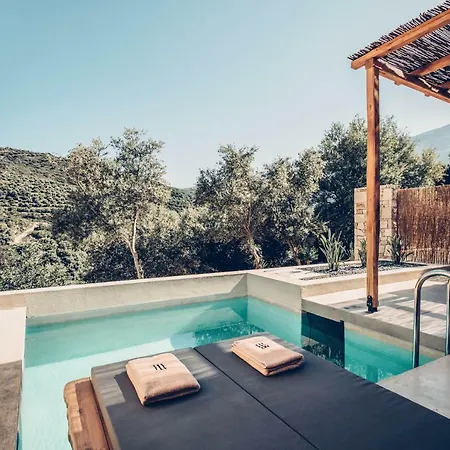ホテル Monastery Estate Retreat 3*